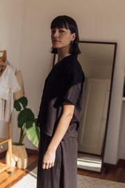BLUSA FINA NEGRA